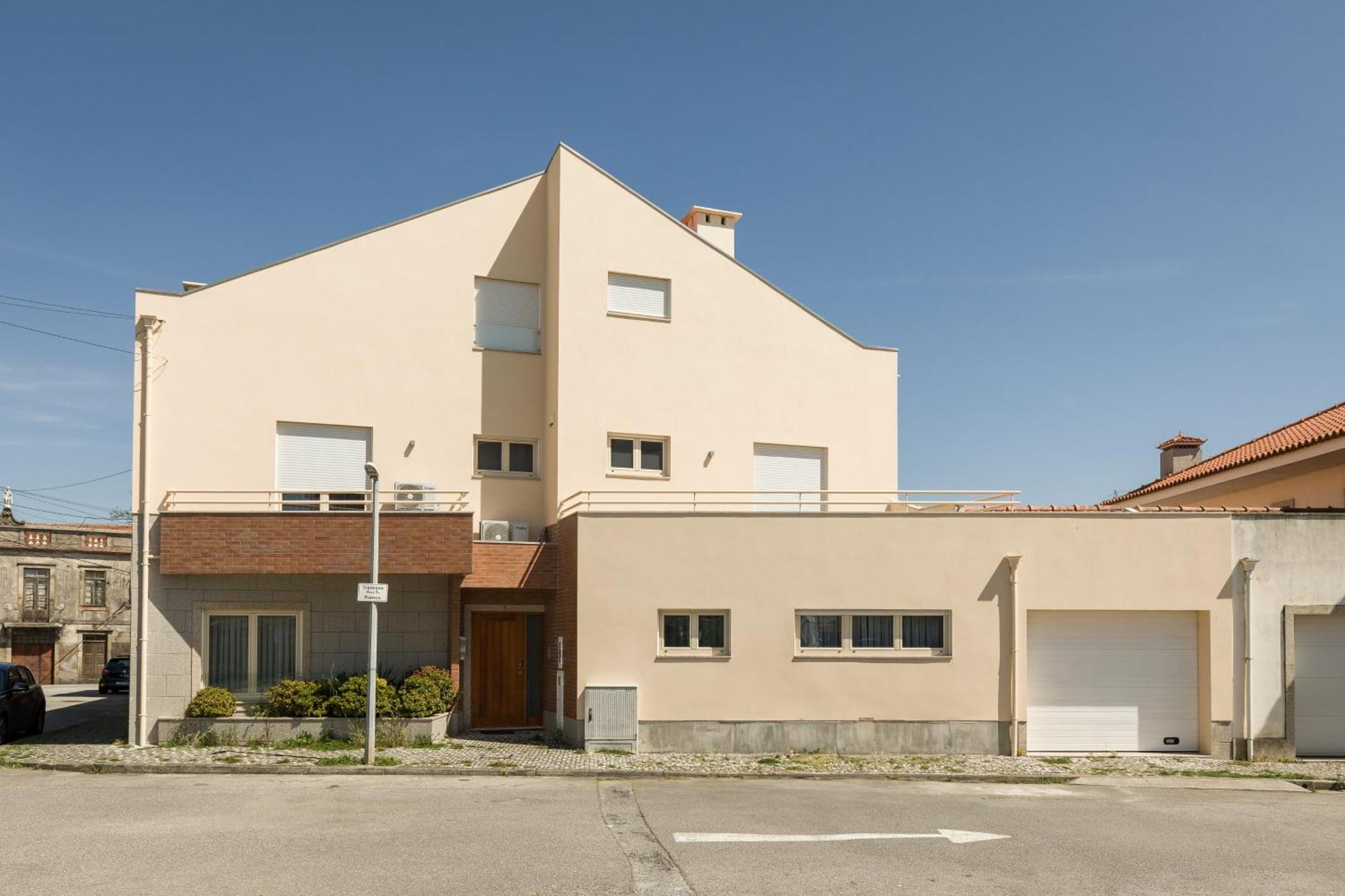 Viravento - Family House Villa Espinho  Eksteriør billede